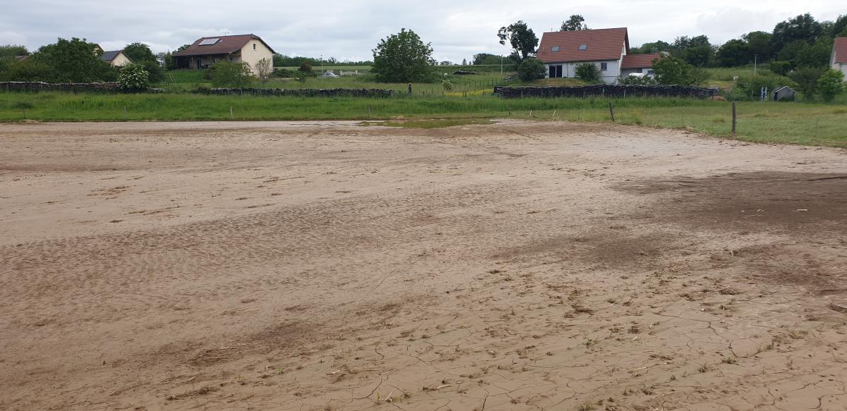 Après la décrue, l'heure est au constat des dégâts. Crédit photo : A.Lacroix