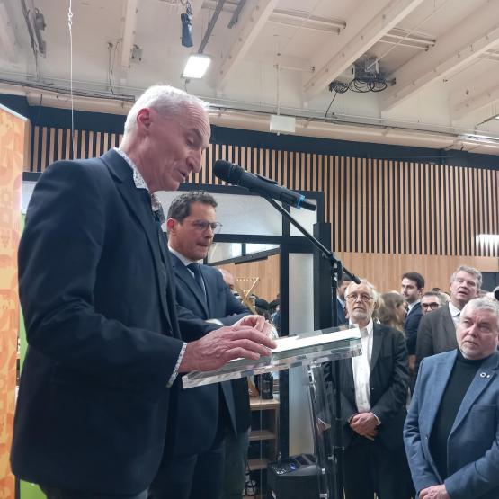  Pour Vincent Lavier, président de la Chambre régionale d'agriculture de BFC, les évolutions de gouvernance survenues ces derniers mois à la Chambre régionale et au Conseil régional doivent contribuer à faire émerger une relation renouvelée et profitable.