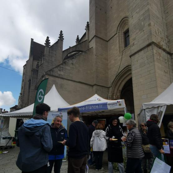 Plus de 50 000 visiteurs découvrent le patrimoine gastronomique lors du week-end gourmand du chat perché. Crédit photo : Laurine Laroche