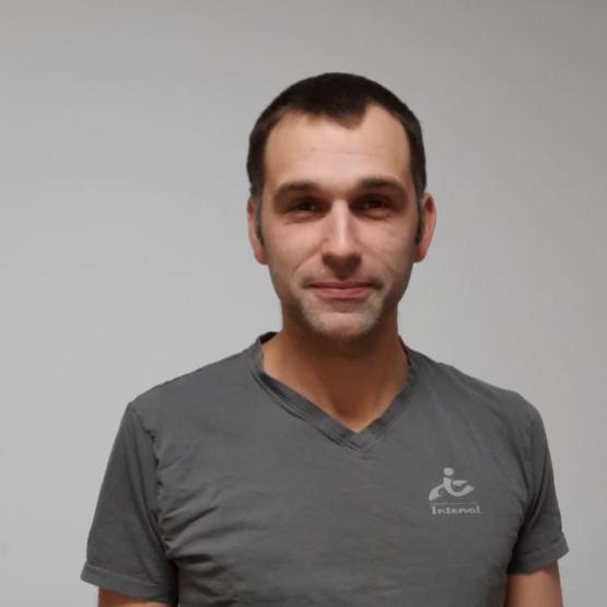 Pierre-Etienne Finot, polyculteur-éleveur à Arc-lès-Gray, succède à Didier Vagnaux à la tête de la coopérative Interval.