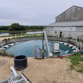 Dispositif de récupération du biogaz sur une fosse à lisier. Crédit photo : France AgriMer