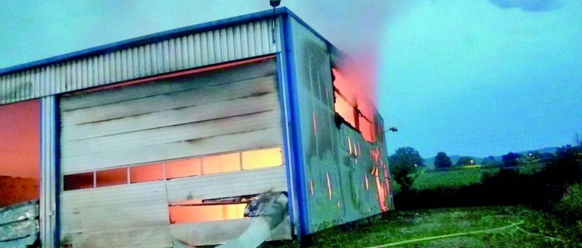 Un terrible incendie a ravagé le local de stockage du GPPR, le 11 juillet dernier.