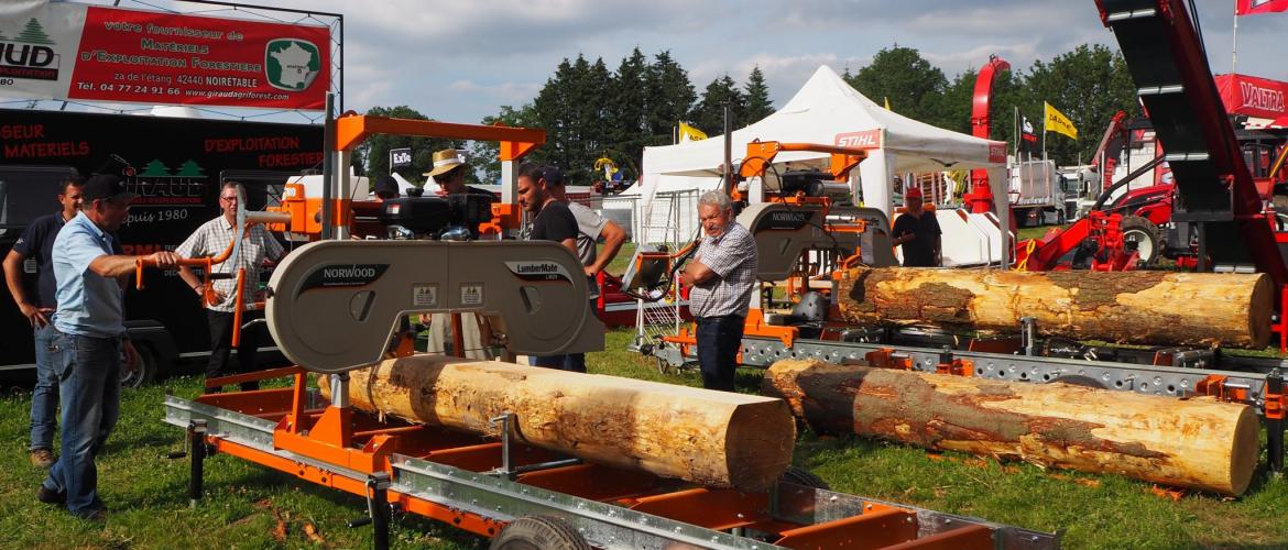 Le salon Euroforest est ouvert jeudi 22 et vendredi 23 juin de 9 h à 18 h, samedi 24 juin de 9 h à 17 h, dans la forêt de Chaumont, à Saint-Bonnet-de-Joux. Crédit photo : Ariane Tilve (L'Exploitant agricole de Saône et Loire)