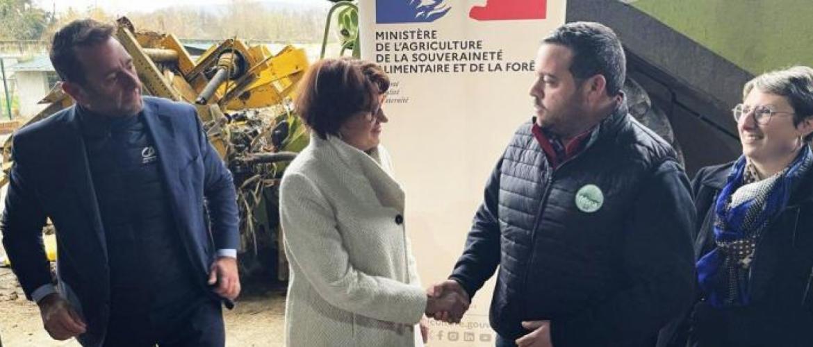 Annie Genevard, en déplacement en Picardie, a aussi annoncé des aides plus structurelles dans les semaines qui viennent. Crédit photo : Gouvernement.