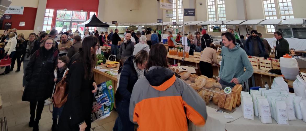 Les halles de Vesoul ont accueilli une nouvelle édition de ‘’l’Automne sera Bio’’. Crédit photo : Paul Voirgard/CA70