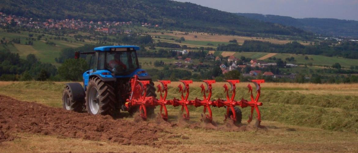 Le plan de suppression du gazole non routier (GNR) annoncé par Bruno Le Maire a fortement fait réagir la profession.