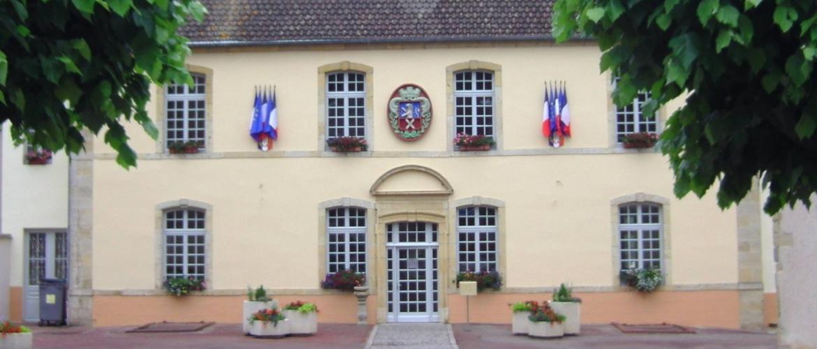 En Bourgogne Franche-Comté, les agriculteurs sont la catégorie socio-professionnelle la plus représentée parmi les maires, à hauteur de 11%. Crédit photo : Mairie de Jussey