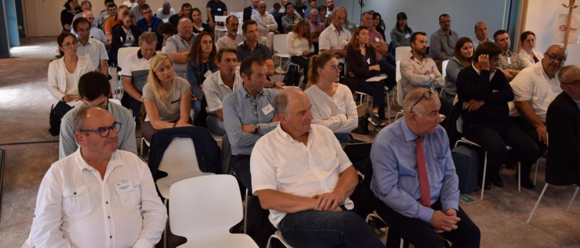 Environ 80 congressistes étaient réunis à Paray-le-Monial, dont un certain nombre de responsables nationaux, pour l'AG d'Elvea-France. Crédit photo : Marc Labille